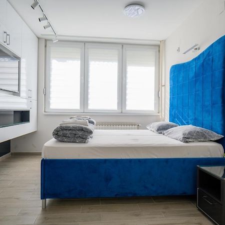 Apartman Nataly Ni Esterno foto